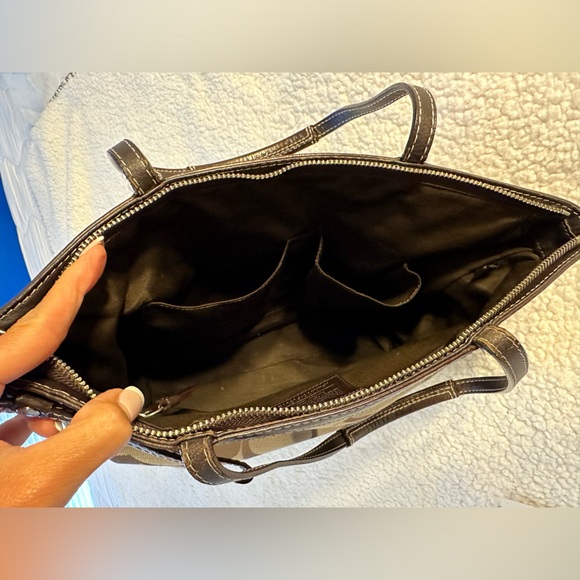 Coach signature striped tote with matching tech wallet and change purse. - Picture 12 of 17